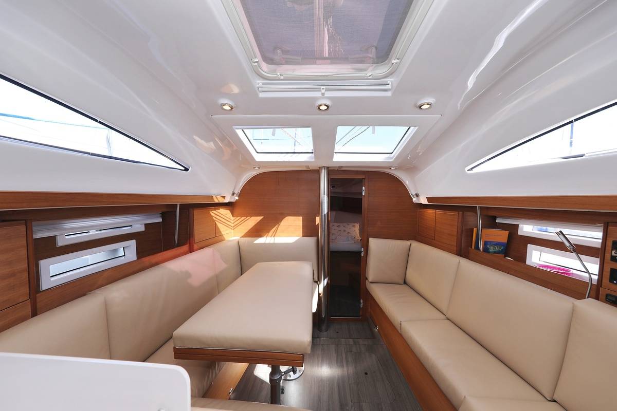 Elan Impression 40.1, Eliana | Yacht Charter Croatia