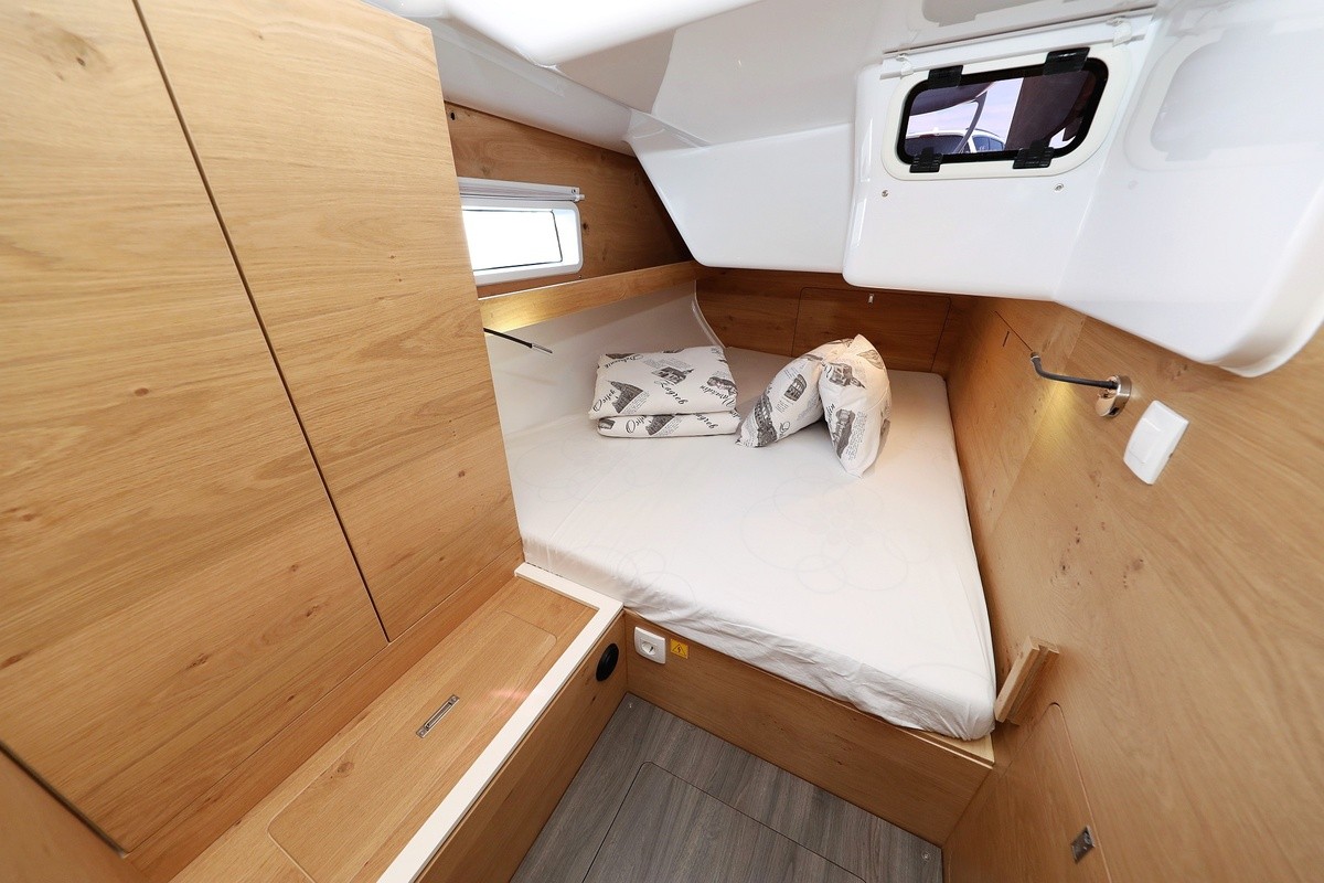 Elan Impression 45, Bava | Yacht Charter Croatia