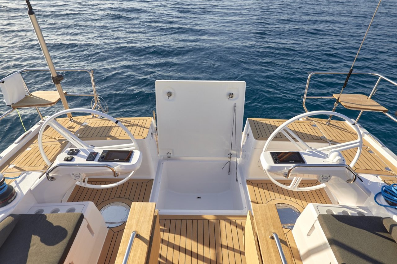 Elan Impression 45, Aurora | Yacht Charter Croatia