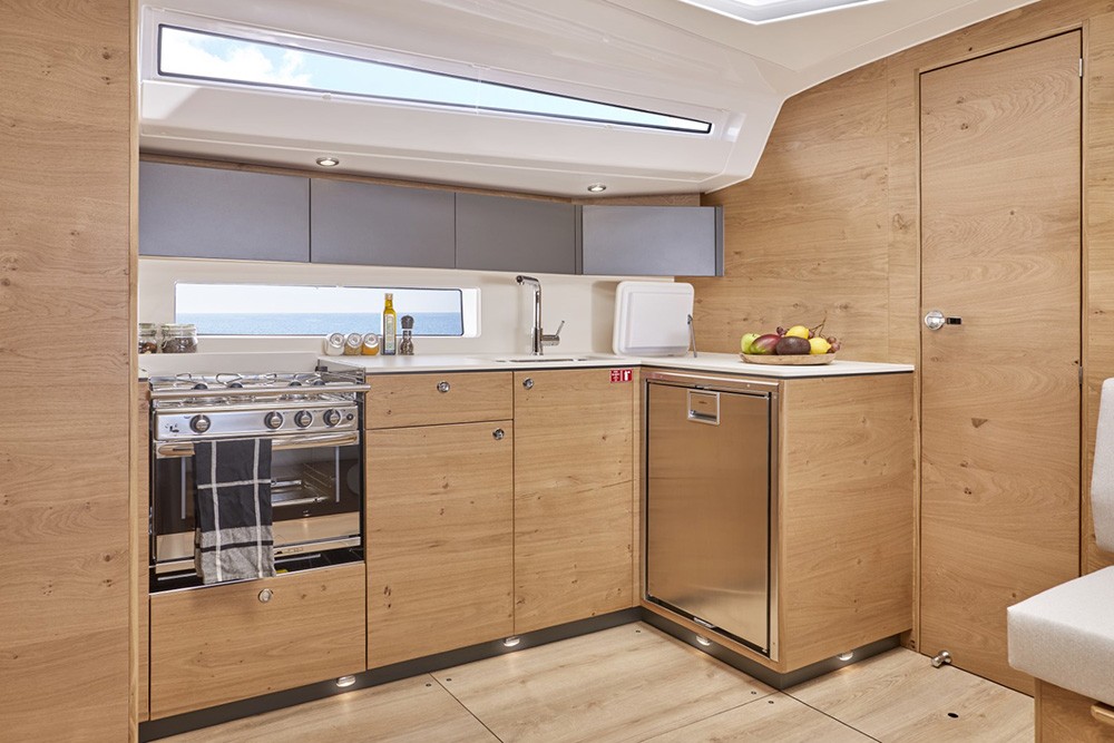 Elan Impression 45, Stargazer | Yacht Charter Croatia