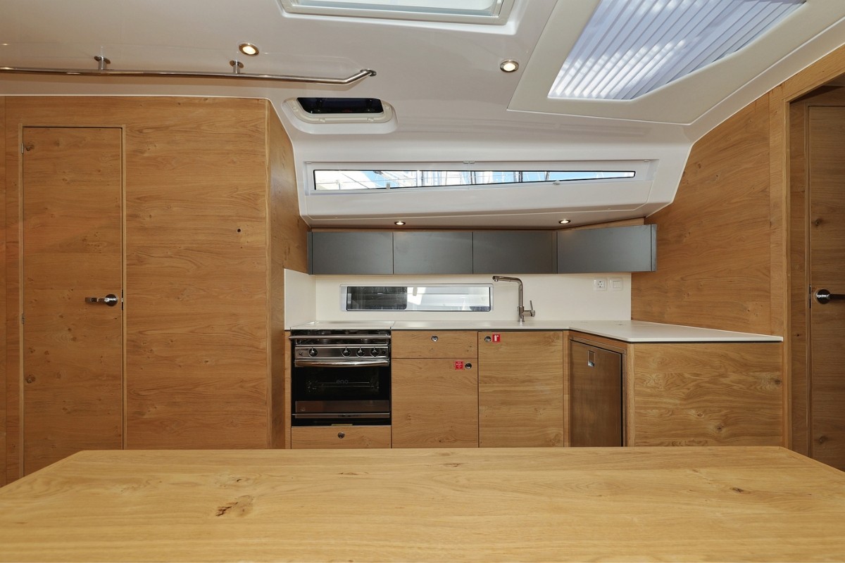 Elan Impression 45, Scarlett | Yacht Charter Croatia