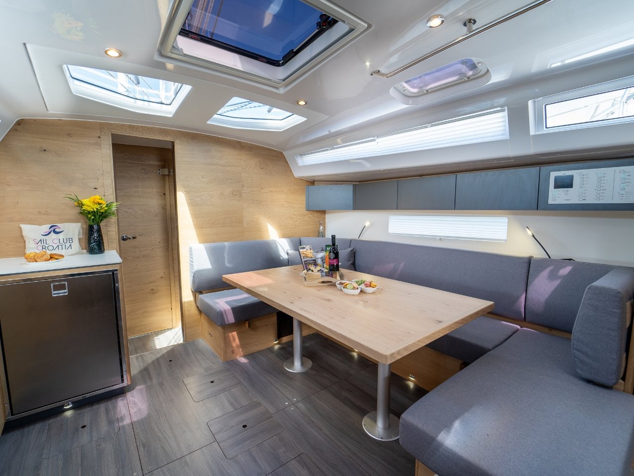 Elan Impression 45, Skipper's Girl | Yacht Charter Croatia