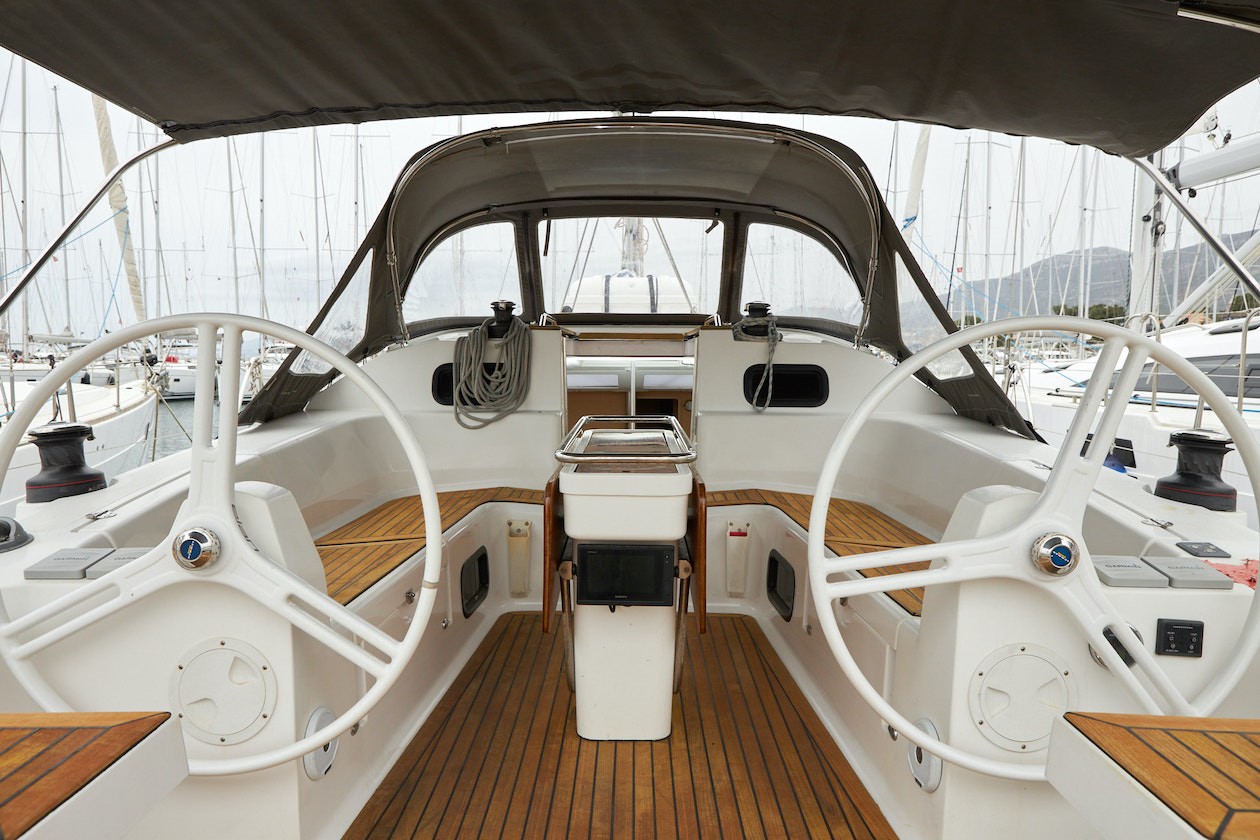 Elan Impression 45, California | Yacht Charter Croatia