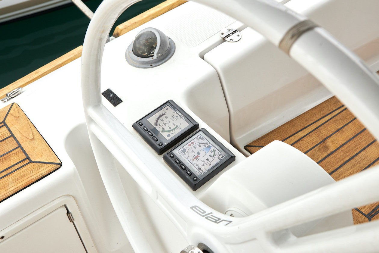 Elan Impression 45, California | Yacht Charter Croatia