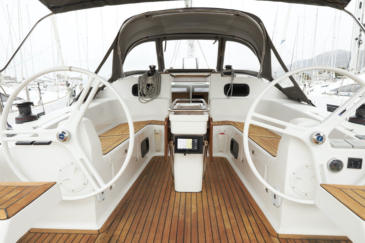 Elan Impression 45, California | Yacht Charter Croatia