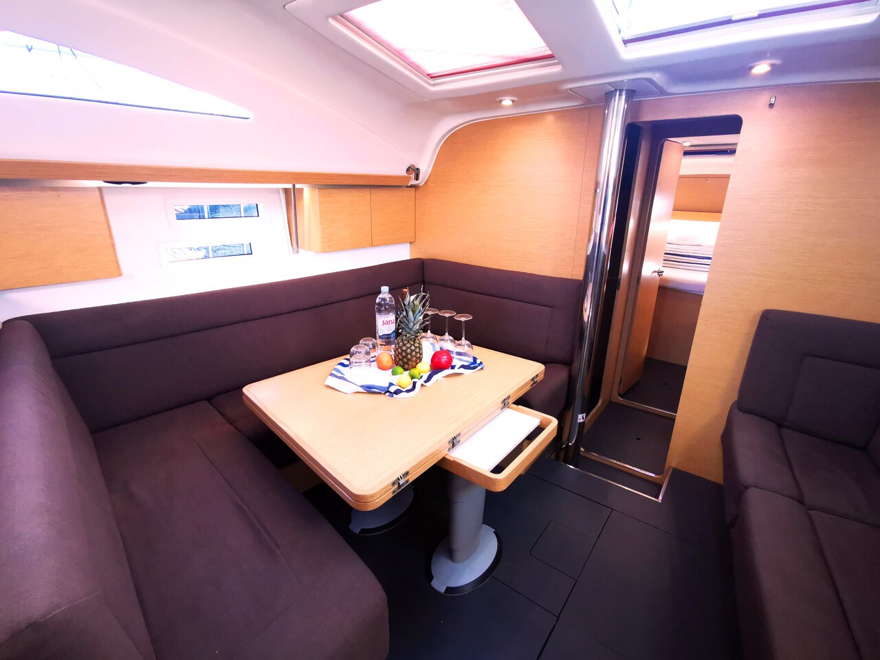 Elan Impression 45, Baby Boo | Yacht Charter Croatia