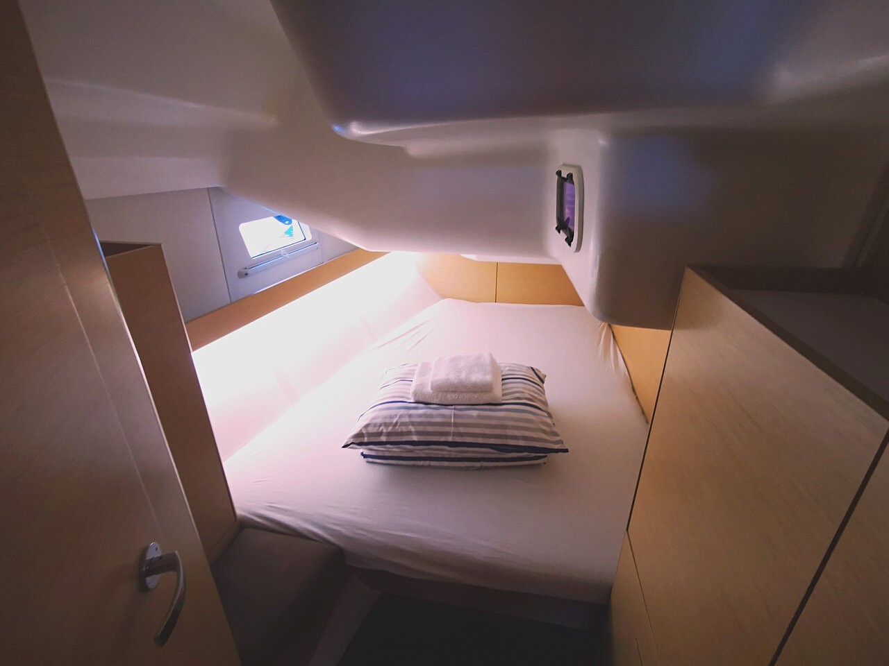 Elan Impression 45, Baby Boo | Yacht Charter Croatia