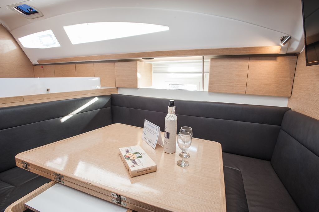 Elan Impression 45, Princess Tena | Yacht Charter Croatia