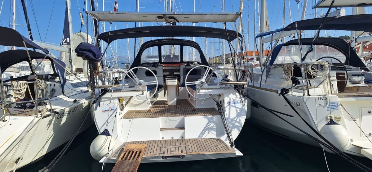 Elan Impression 45, Lasta | Yacht Charter Croatia