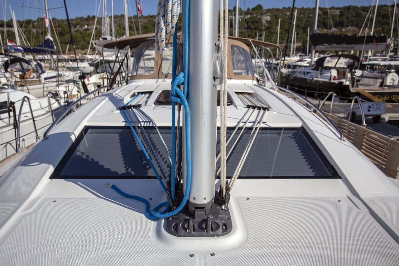 Elan Impression 45, Tightrope | Yacht Charter Croatia