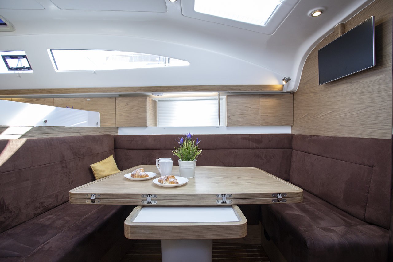 Elan Impression 45, Tightrope | Yacht Charter Croatia