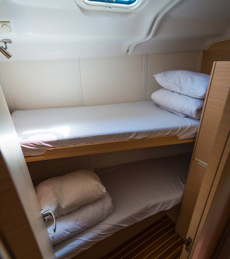 Elan Impression 45, Bine | Yacht Charter Croatia