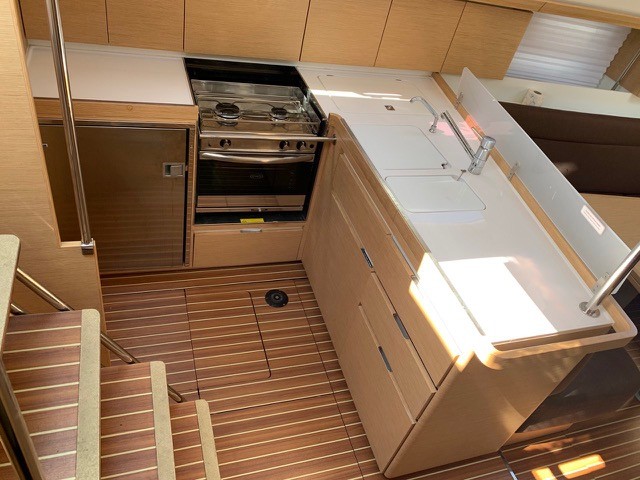 Elan Impression 45, Skyfall | Yacht Charter Croatia