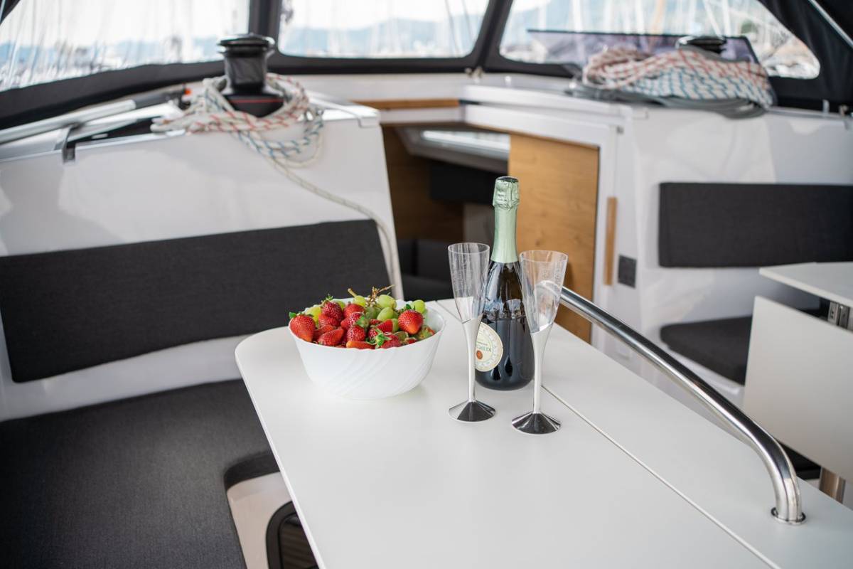 Elan Impression 45, Giovannina | Yacht Charter Croatia
