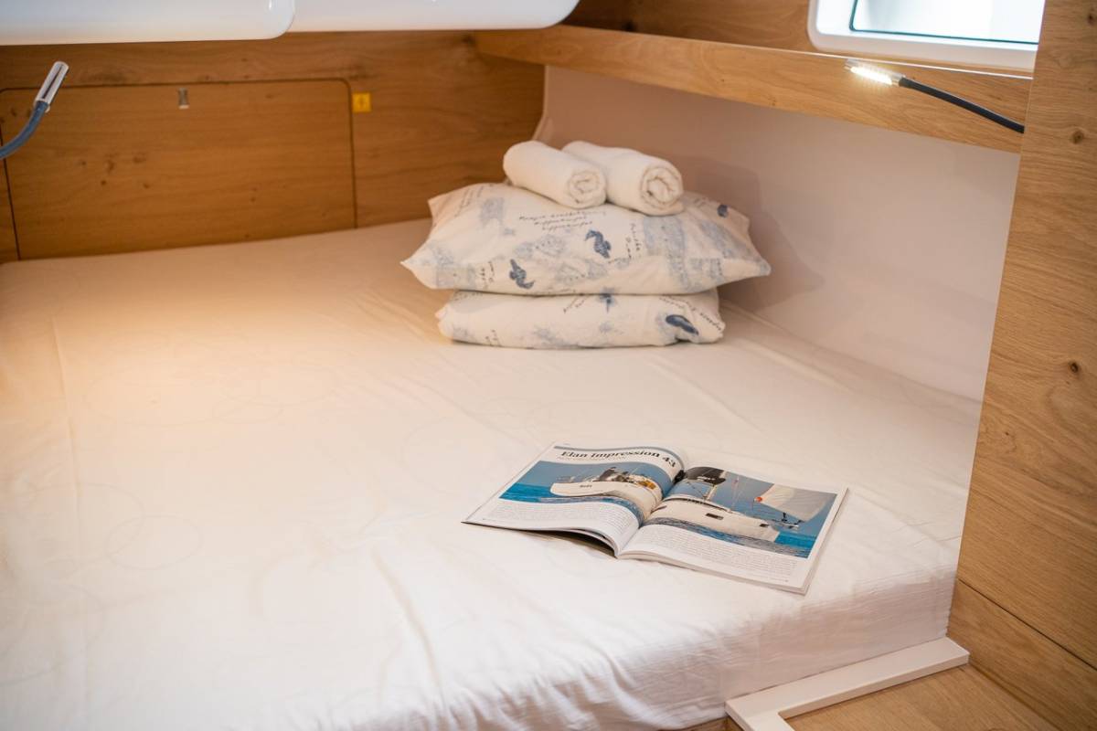 Elan Impression 45, Giovannina | Yacht Charter Croatia