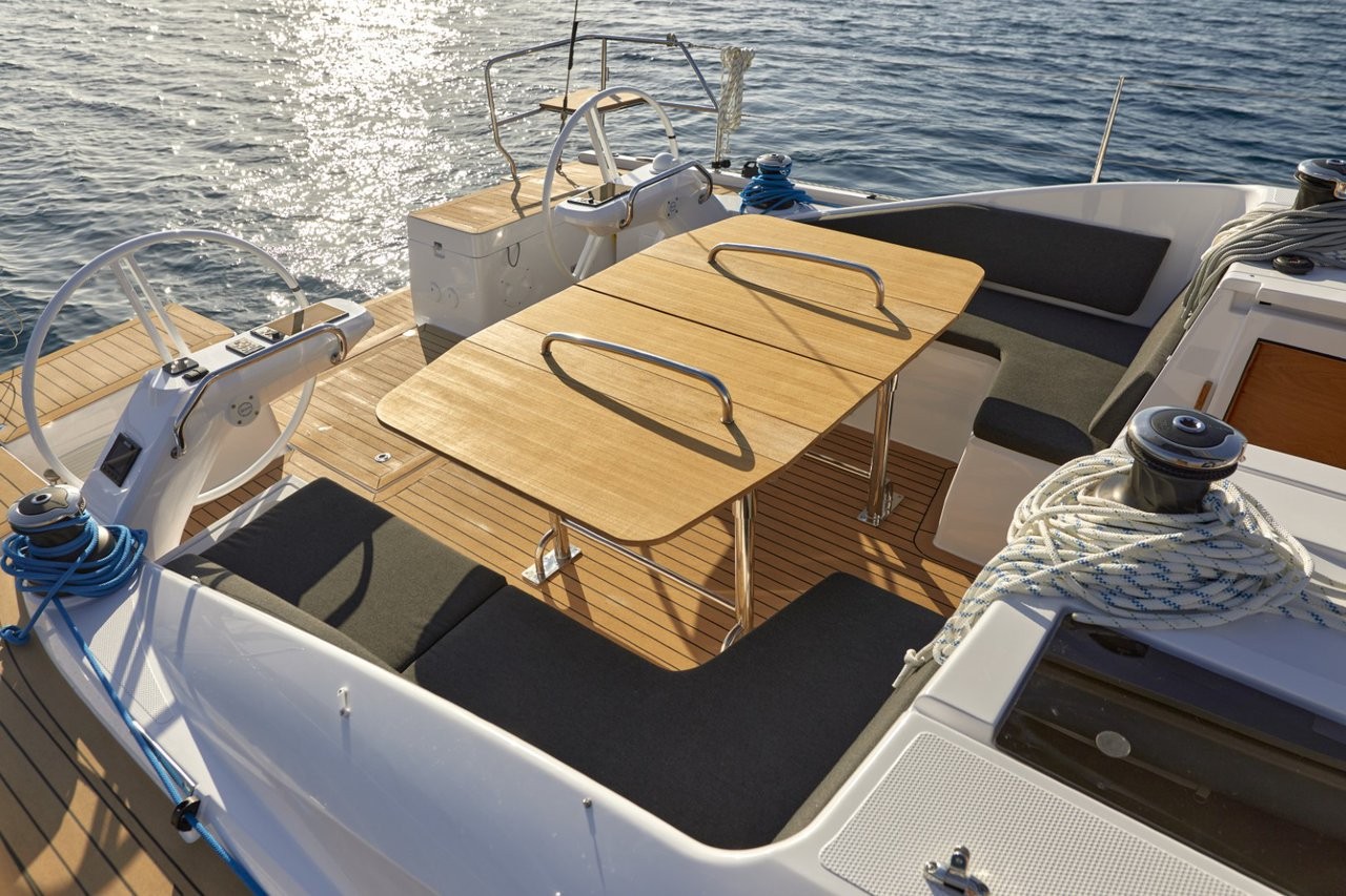 Elan Impression 45, Hangover | Yacht Charter Croatia