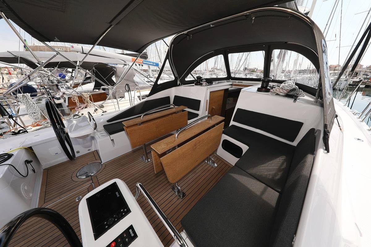 Elan Impression 45, Starlight | Yacht Charter Croatia