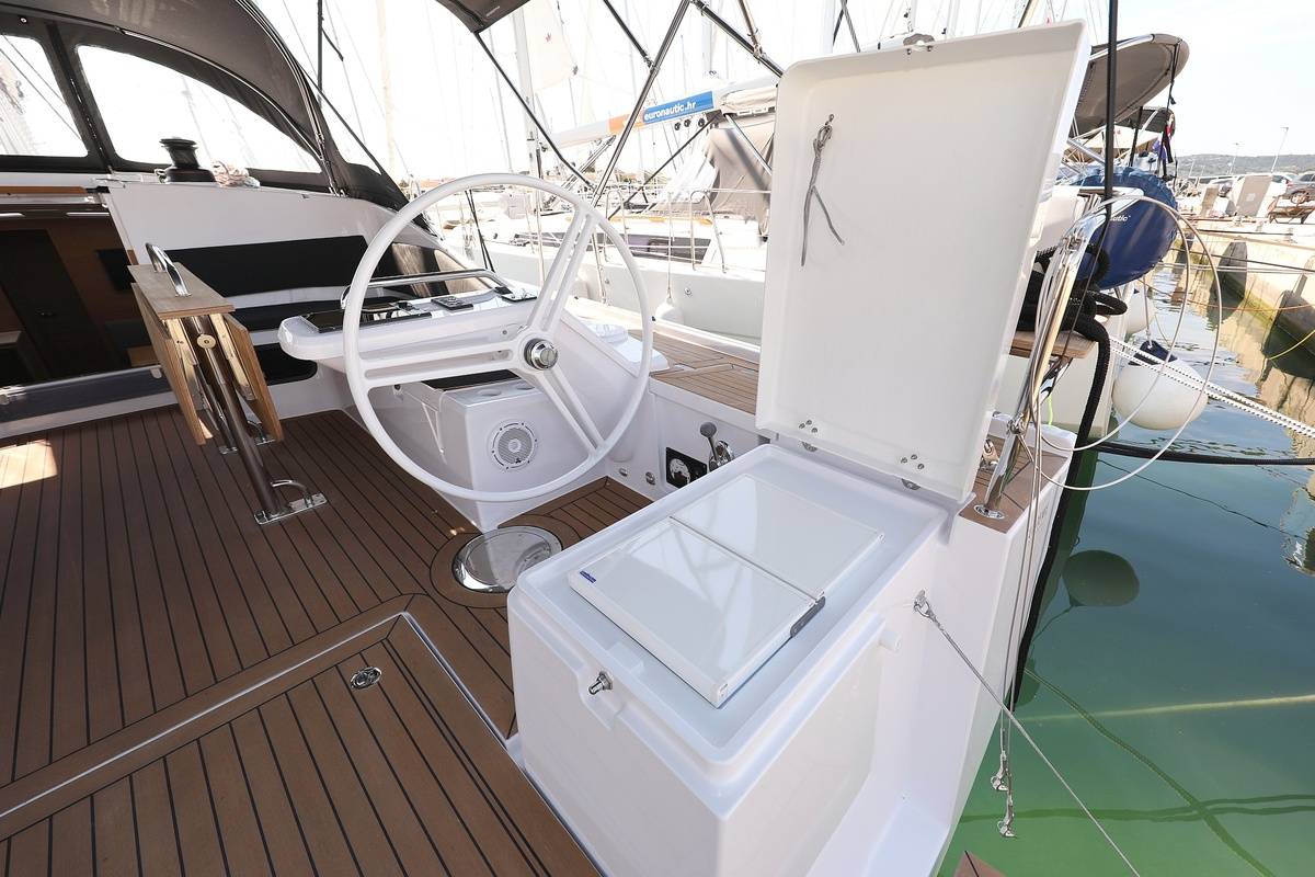 Elan Impression 45, Bava | Yacht Charter Croatia