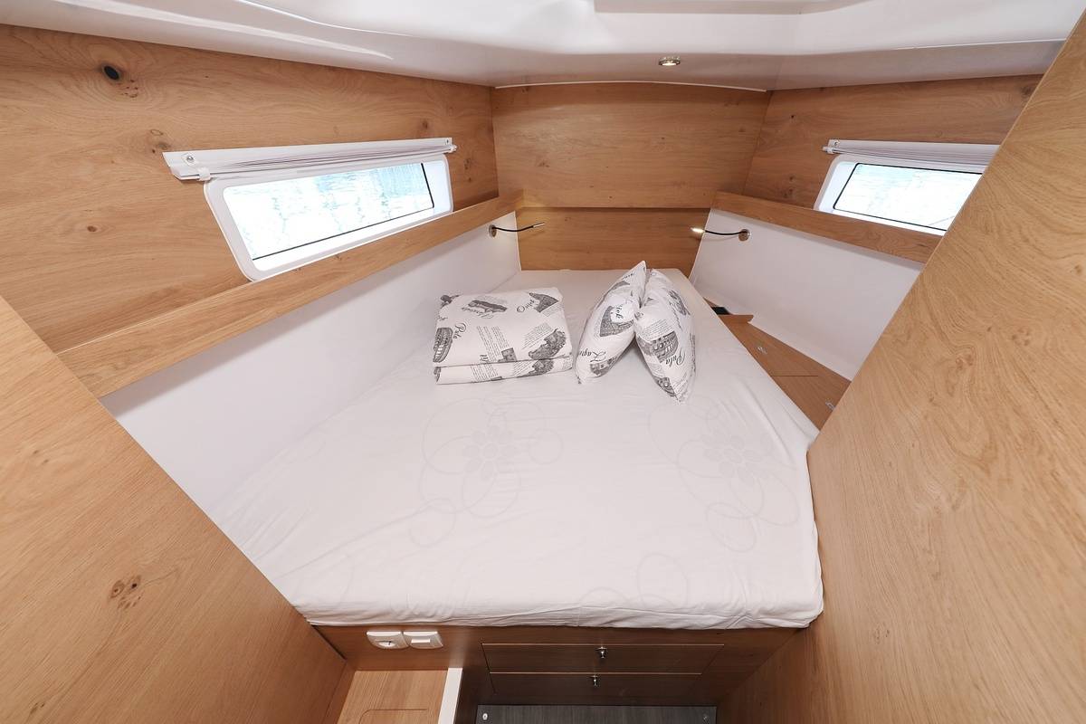 Elan Impression 45, Bava | Yacht Charter Croatia