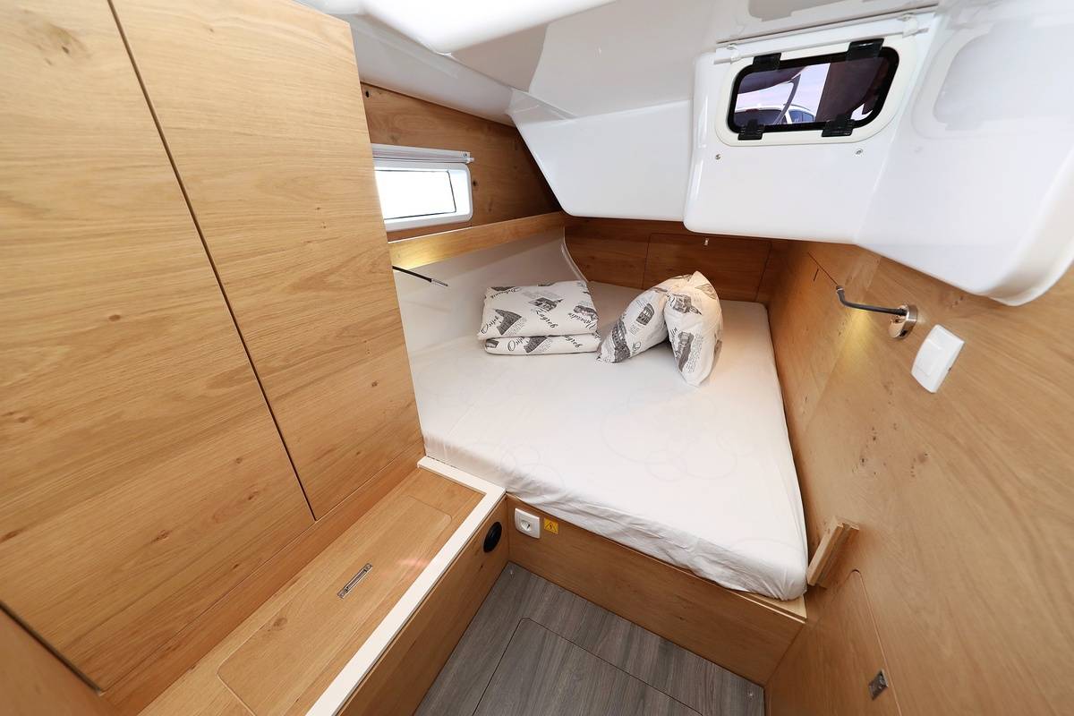 Elan Impression 45, Bava | Yacht Charter Croatia