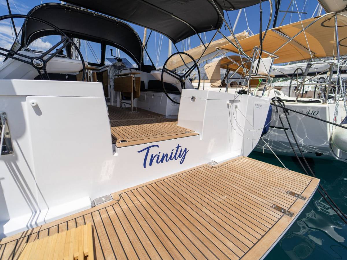 Elan Impression 45, Trinity | Yacht Charter Croatia