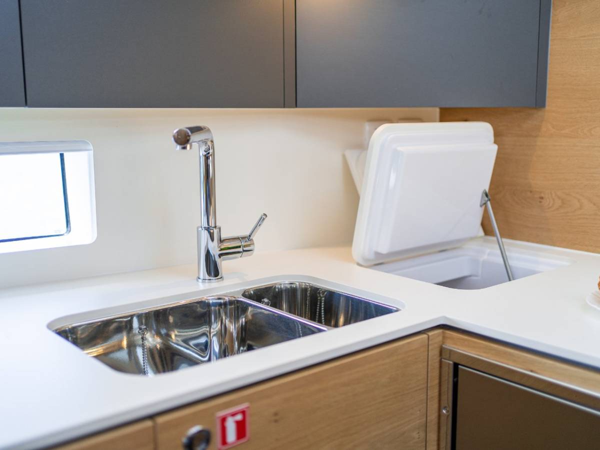 Elan Impression 45, Trinity | Yacht Charter Croatia