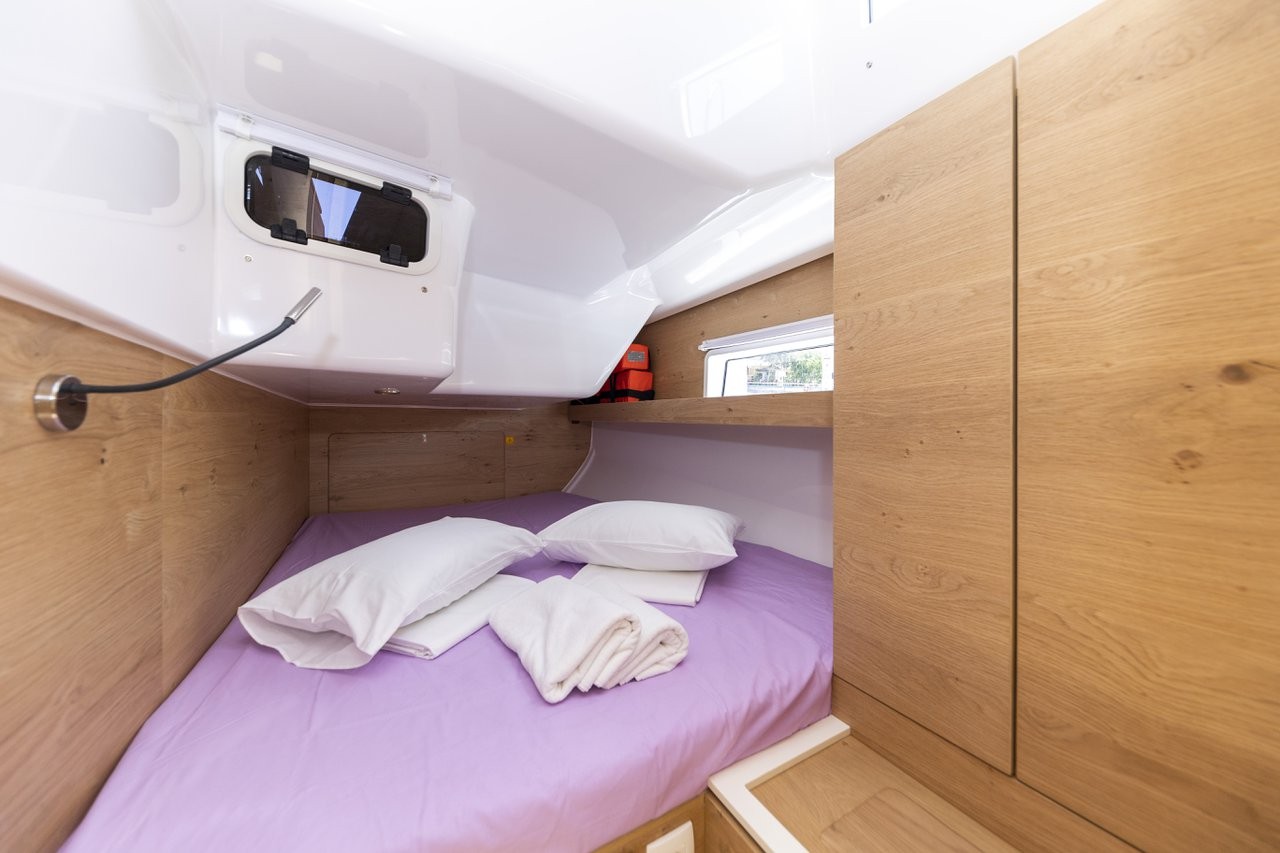 Elan Impression 45, Vekenega | Yacht Charter Croatia