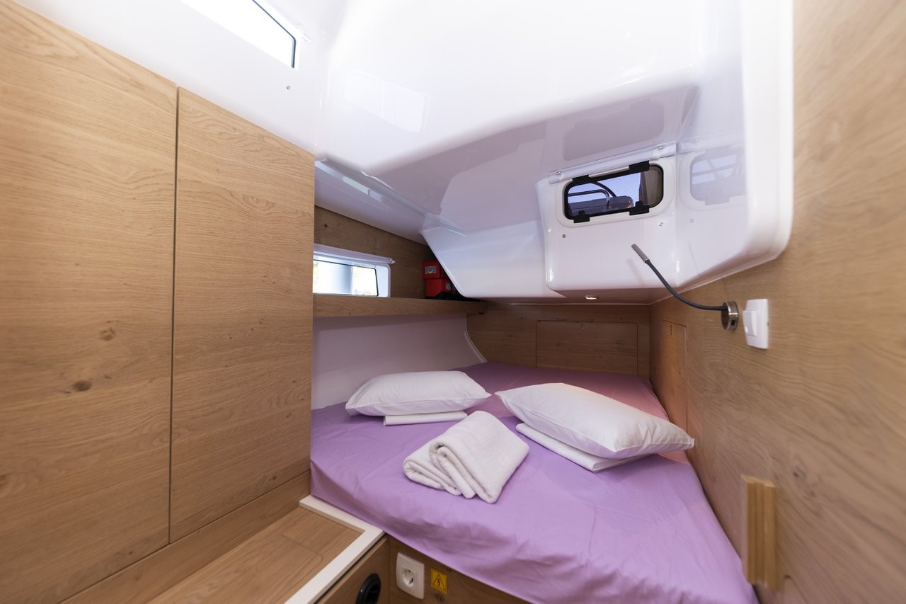 Elan Impression 45, Vekenega | Yacht Charter Croatia