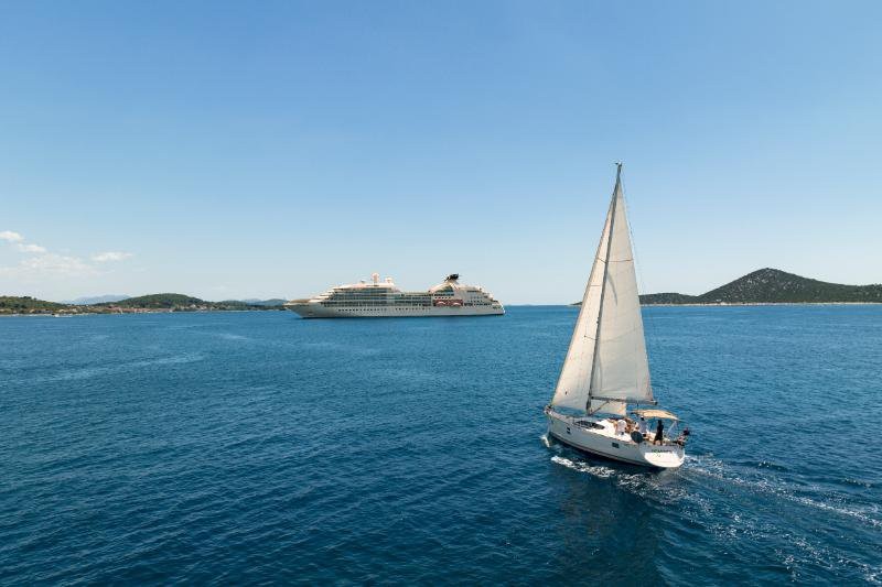 Elan Impression 45, No Limits | Yacht Charter Croatia