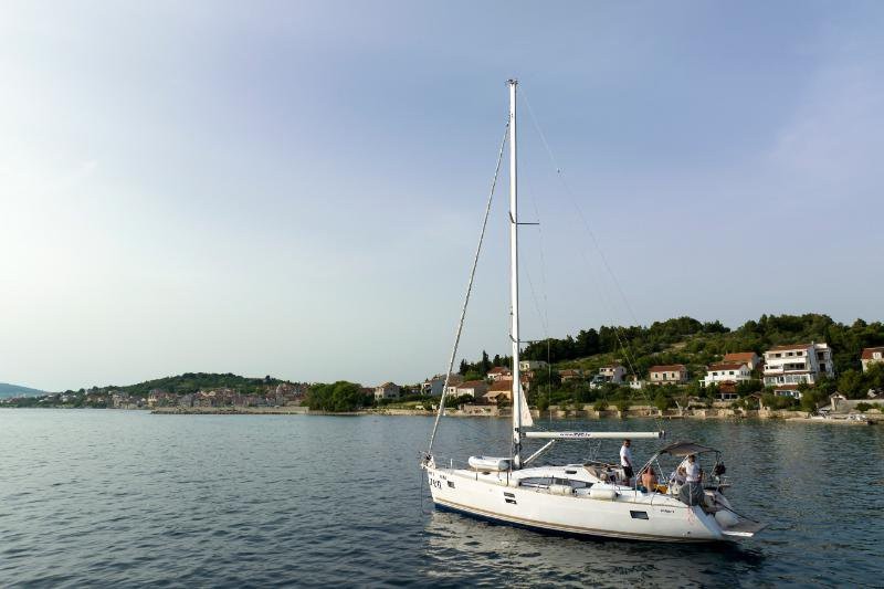 Elan Impression 45, No Limits | Yacht Charter Croatia