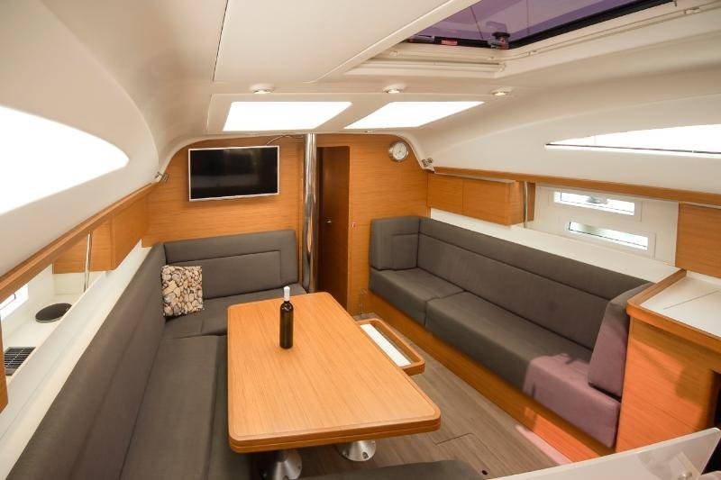Elan Impression 45, No Limits | Yacht Charter Croatia