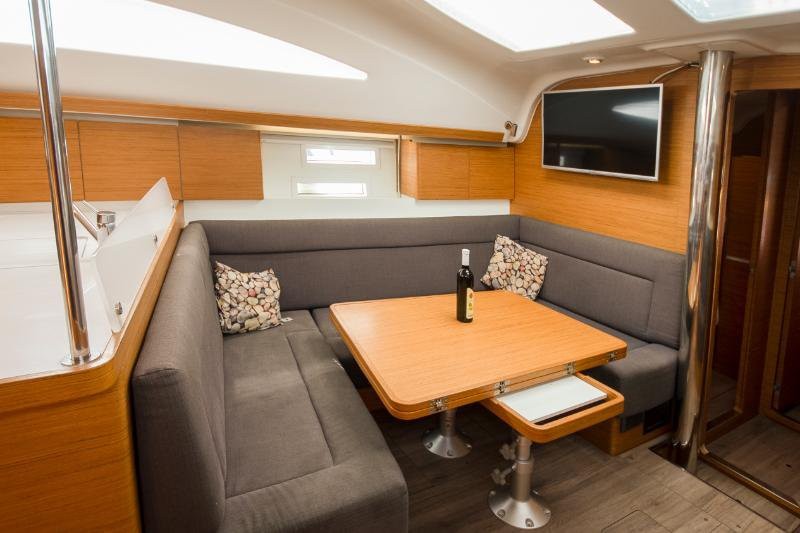 Elan Impression 45, No Limits | Yacht Charter Croatia