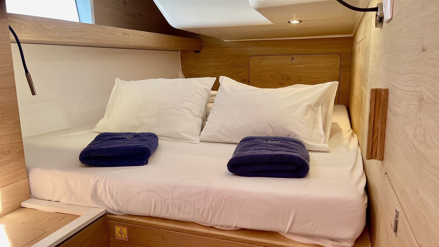 Elan Impression 45, A'more | Yacht Charter Croatia