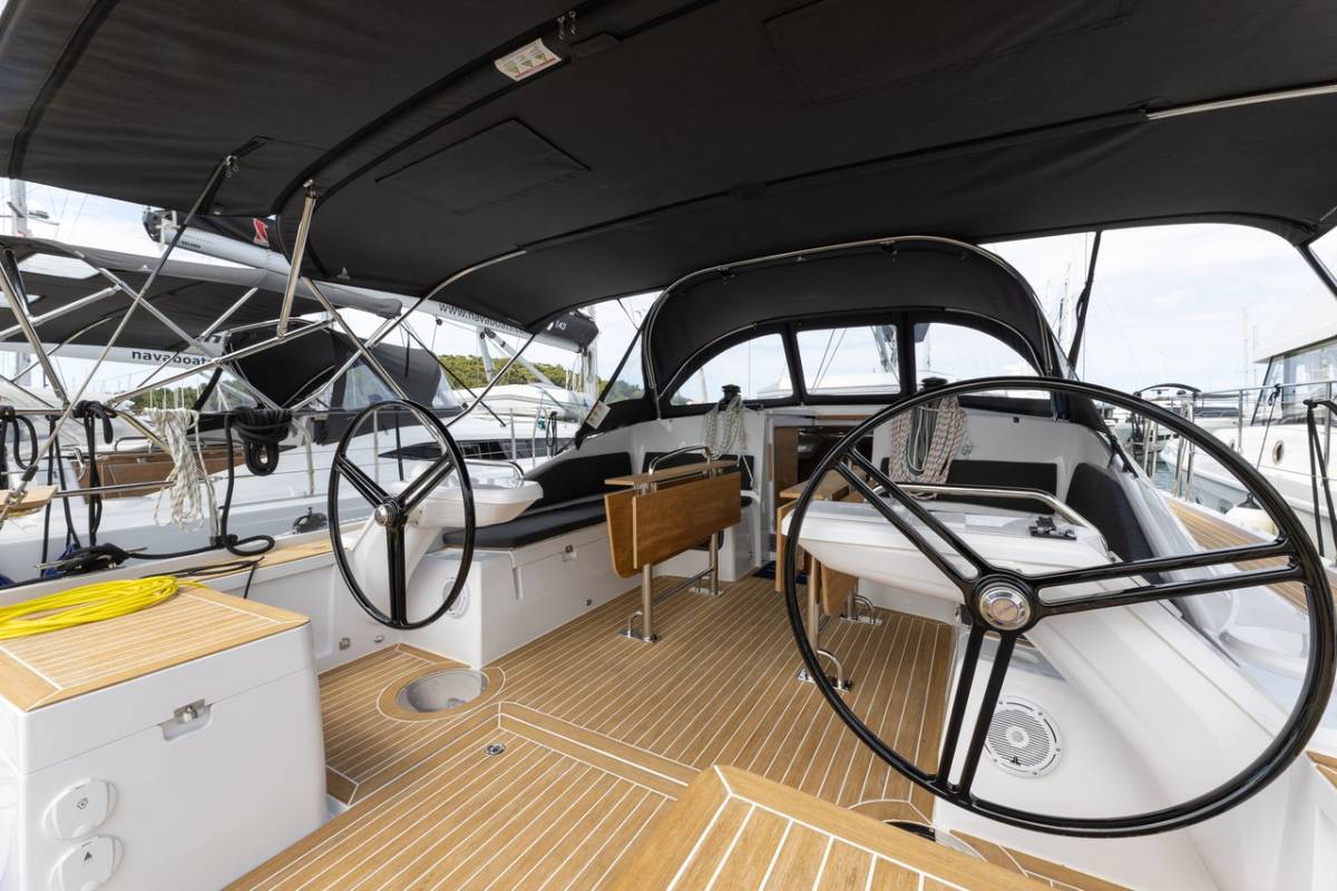Elan Impression 45, Elana | Yacht Charter Croatia