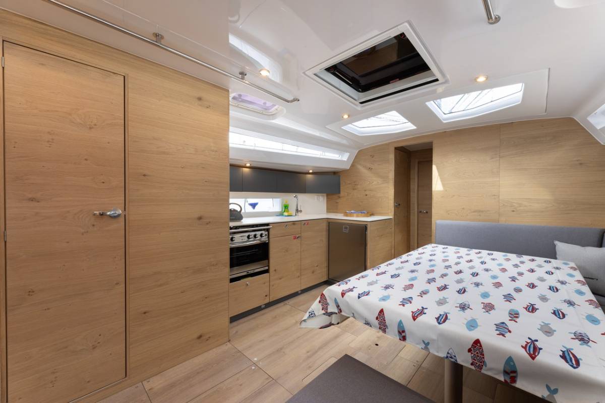 Elan Impression 45, Elana | Yacht Charter Croatia