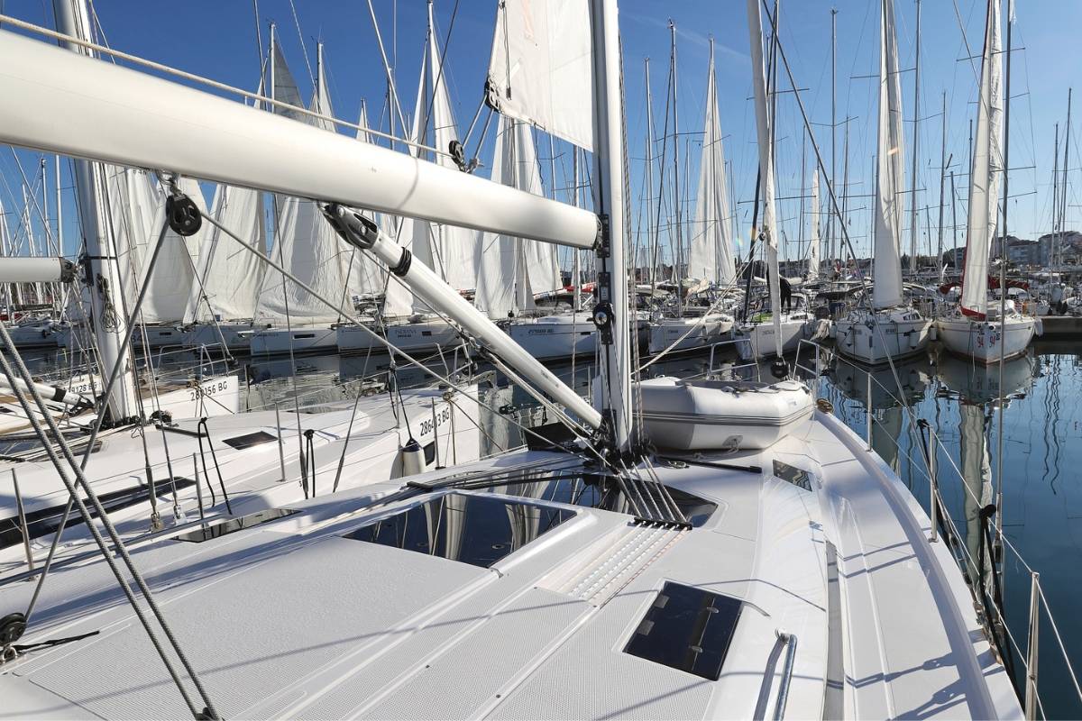 Elan Impression 45, Scarlett | Yacht Charter Croatia