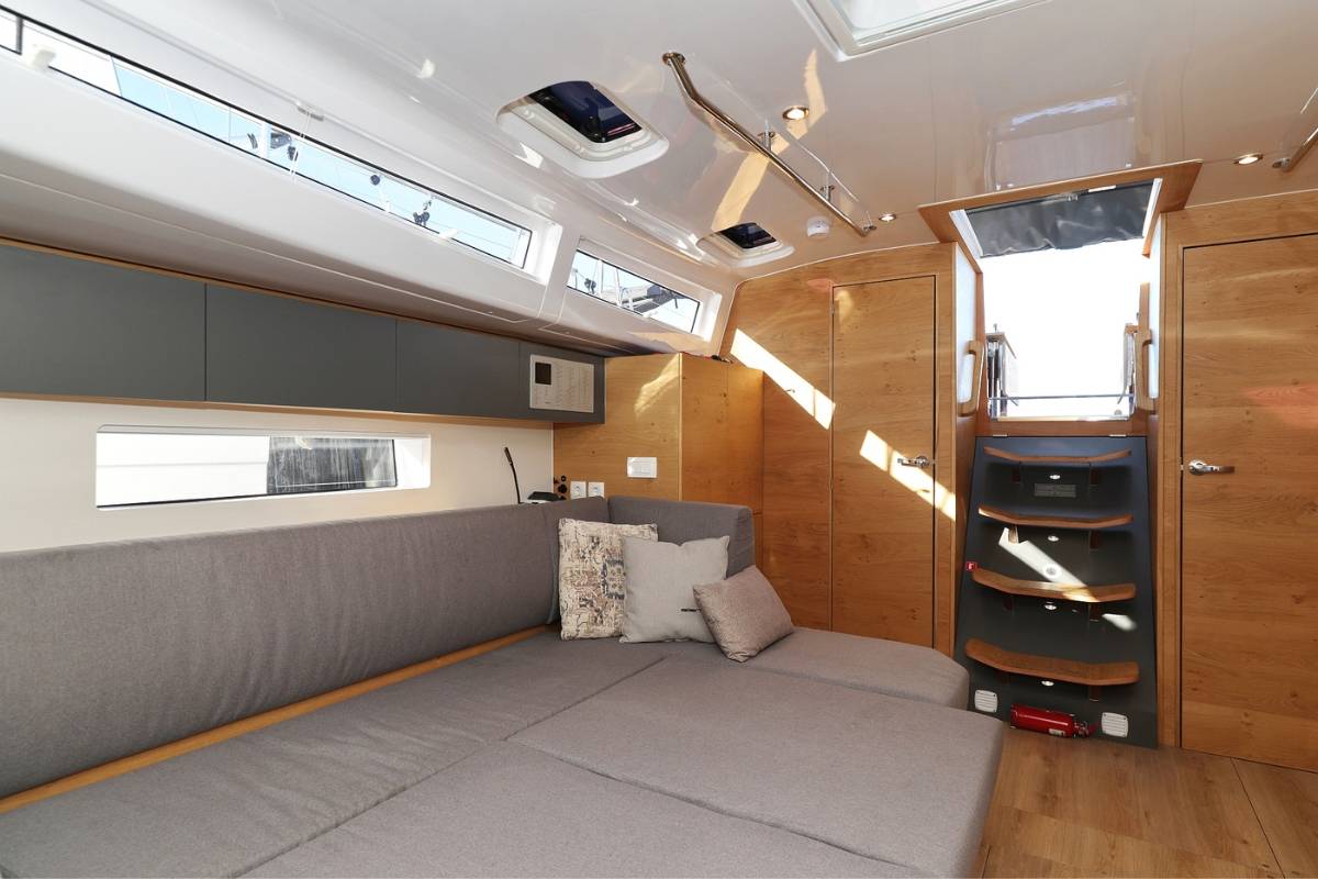 Elan Impression 45, Scarlett | Yacht Charter Croatia
