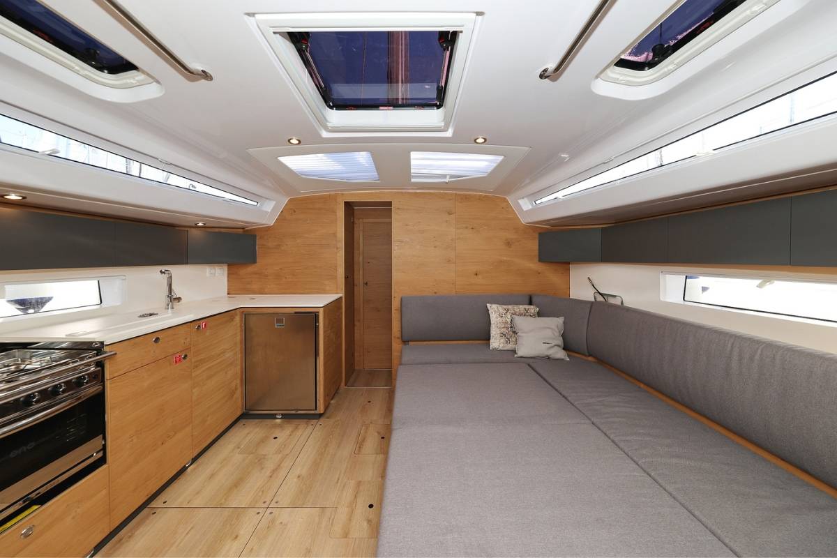 Elan Impression 45, Scarlett | Yacht Charter Croatia
