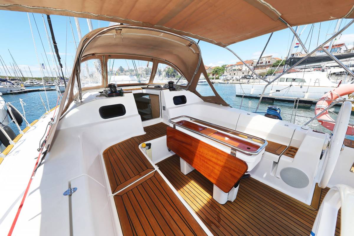 Elan Impression 45, Ibiss | Yacht Charter Croatia