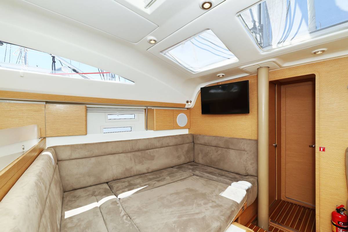 Elan Impression 45, Ibiss | Yacht Charter Croatia