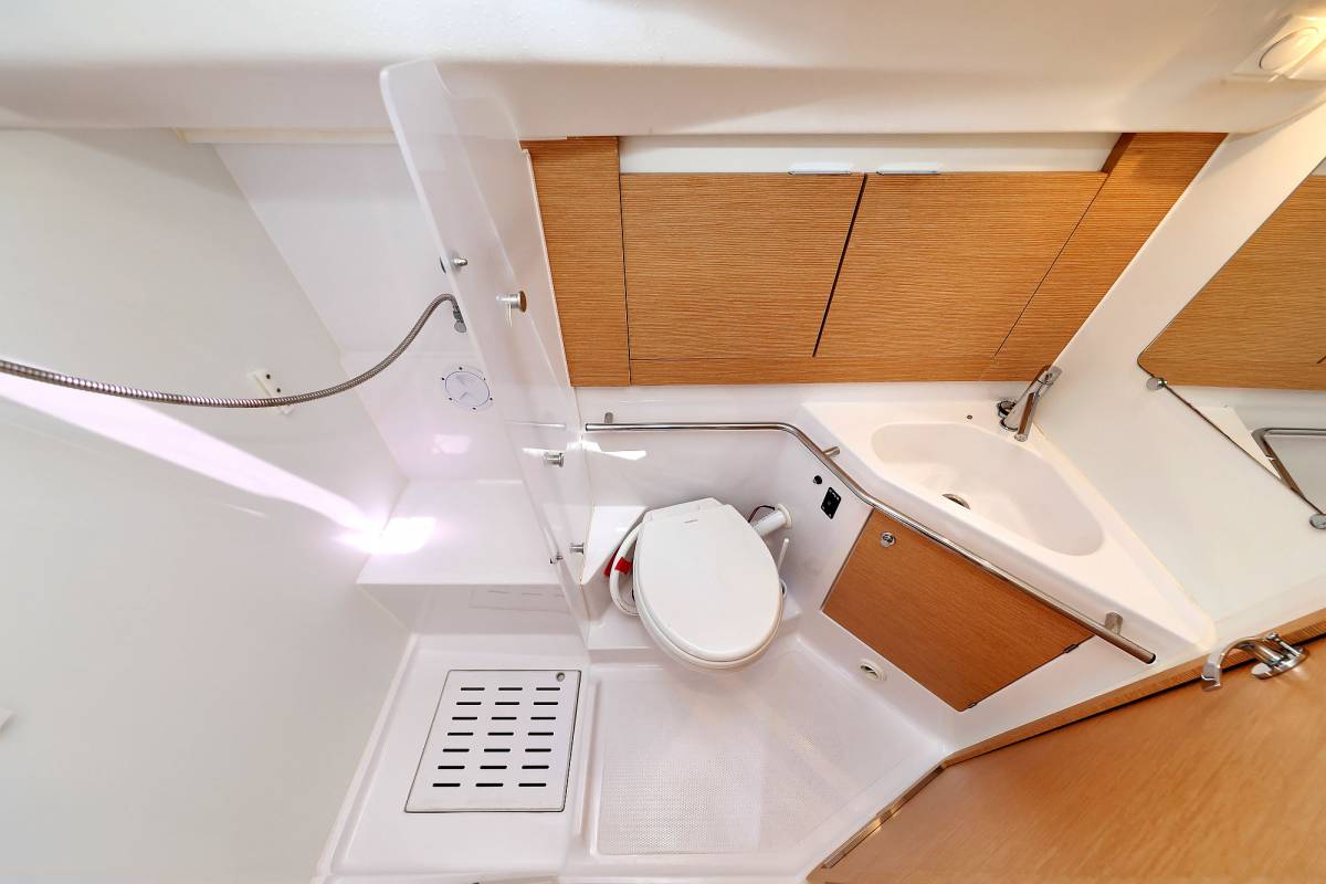 Elan Impression 45, Ibiss | Yacht Charter Croatia