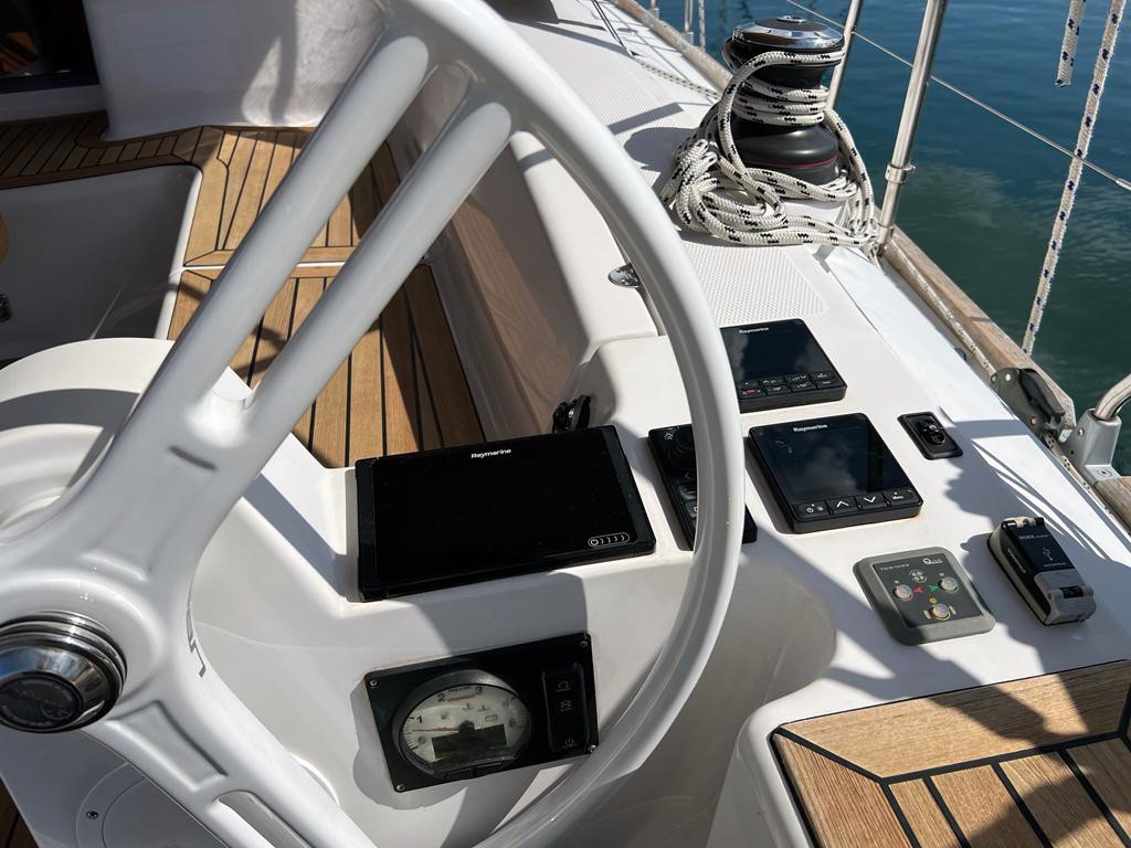 Elan Impression 45, Kaminari | Yacht Charter Croatia