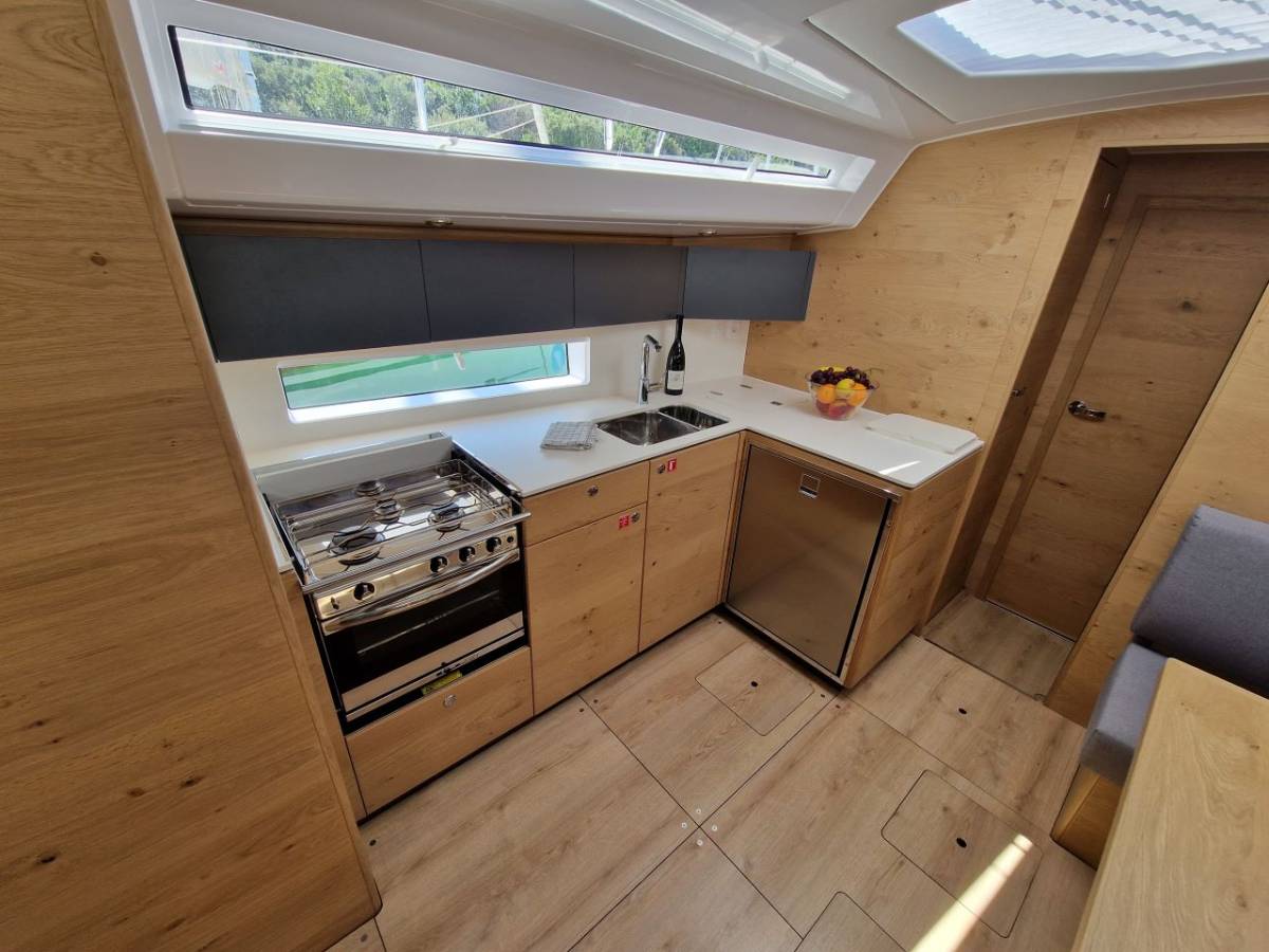 Elan Impression 45, My Dreams | Yacht Charter Croatia