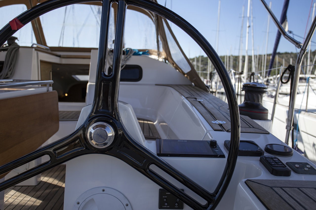 Elan Impression 45, Tightrope | Yacht Charter Croatia
