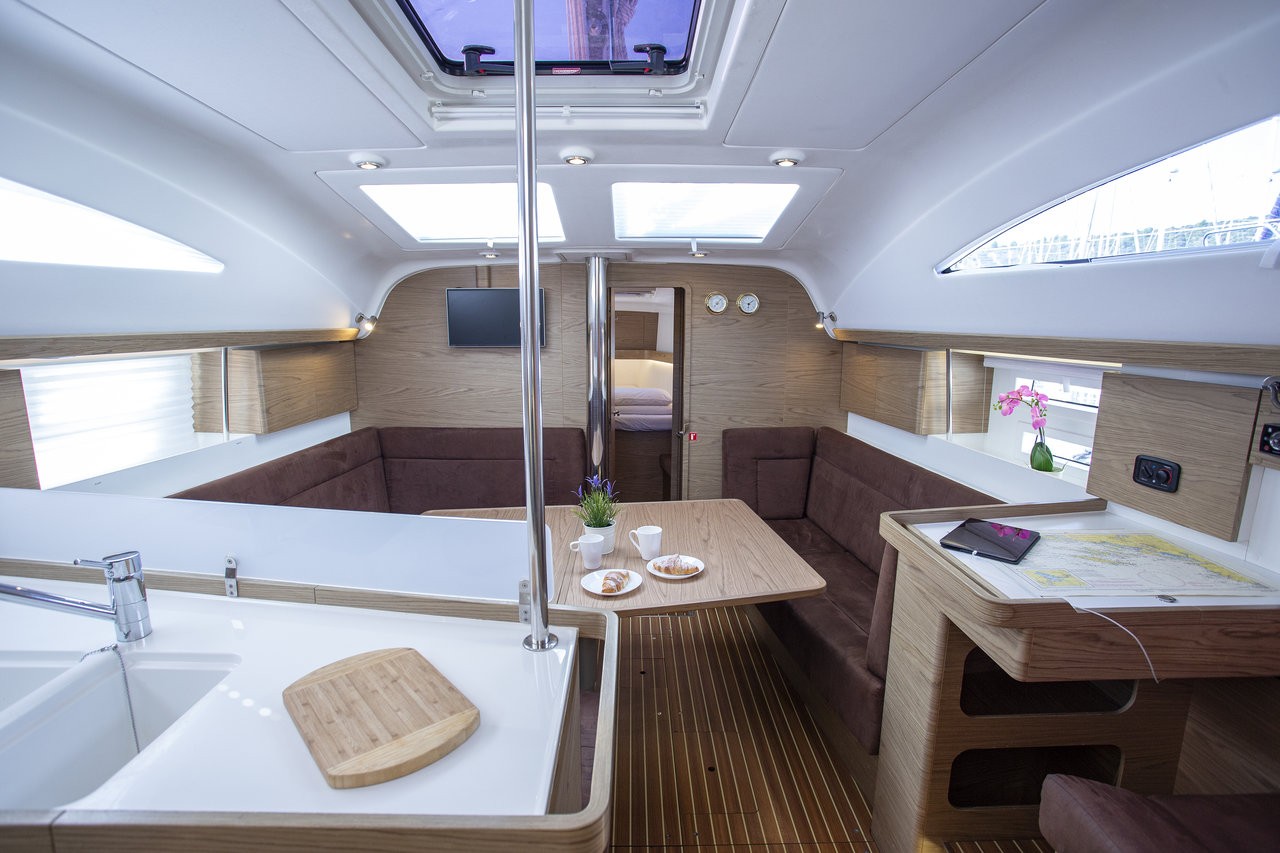 Elan Impression 45, Tightrope | Yacht Charter Croatia