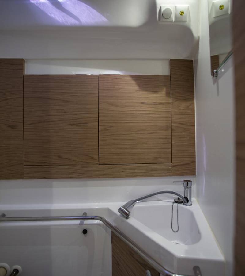 Elan Impression 45, Tightrope | Yacht Charter Croatia