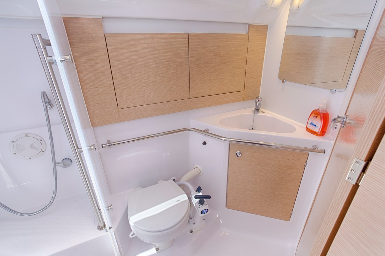Elan Impression 45, Lion | Yacht Charter Croatia