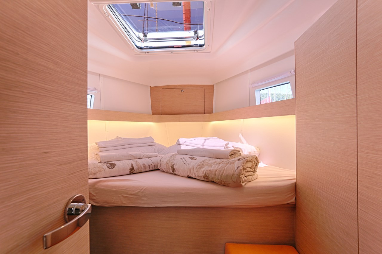 Elan Impression 45, Star | Yacht Charter Croatia