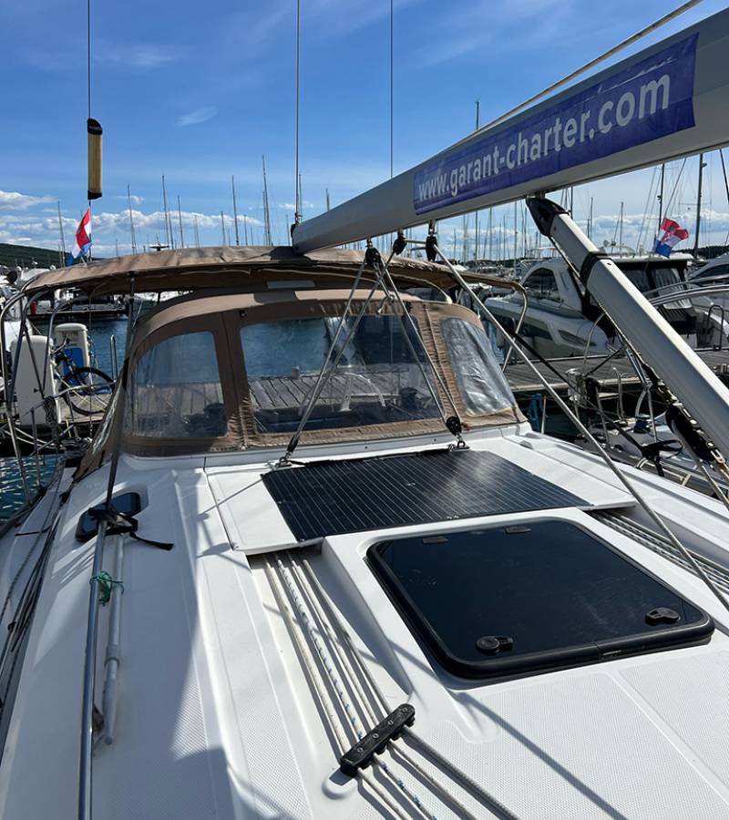 Elan Impression 45, Heidi | Yacht Charter Croatia