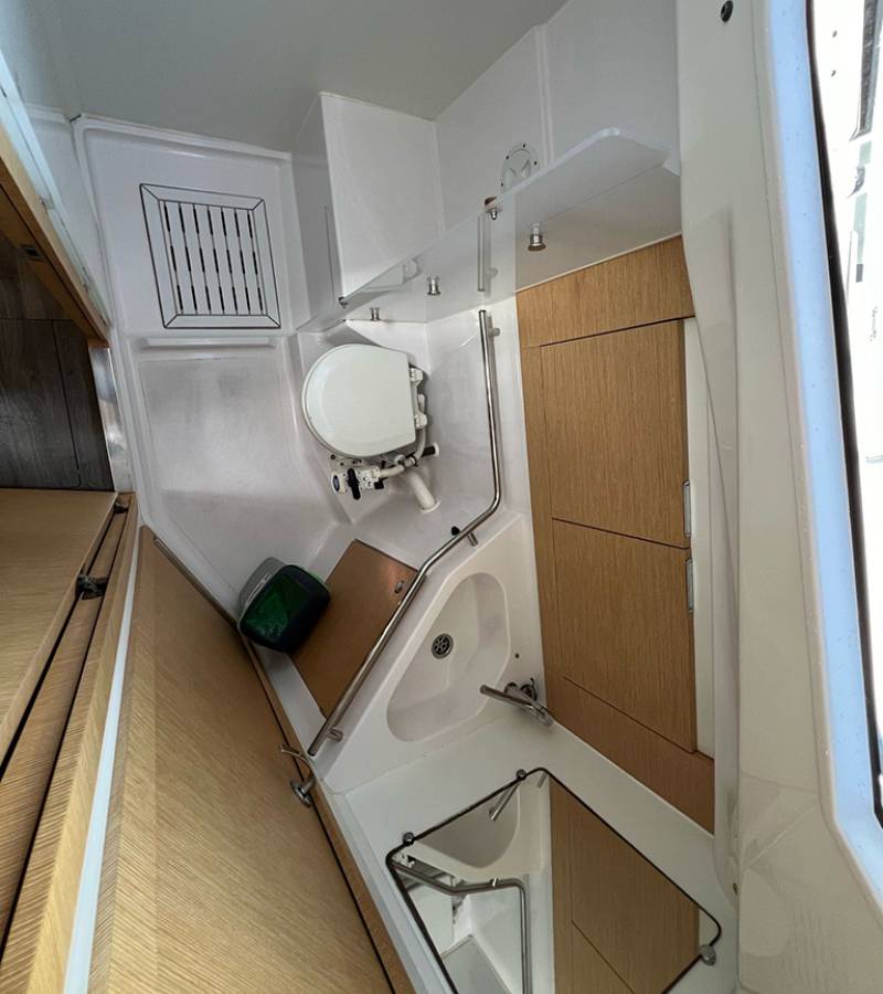 Elan Impression 45, Heidi | Yacht Charter Croatia